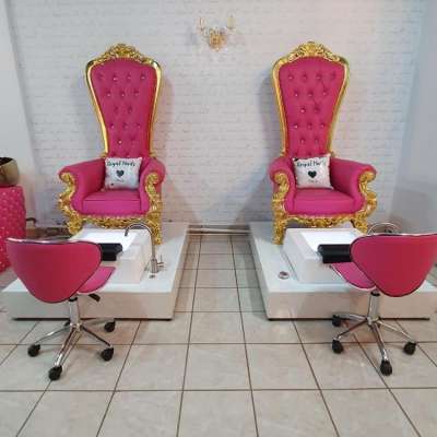 2019 Hot Sale Luxuary Pink&Gold Spa Chair Pedicure Chair With Foot Bowl LED